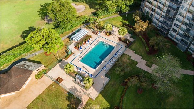 1400 Saint Charles Pl 701, Pembroke Pines, FL 33026