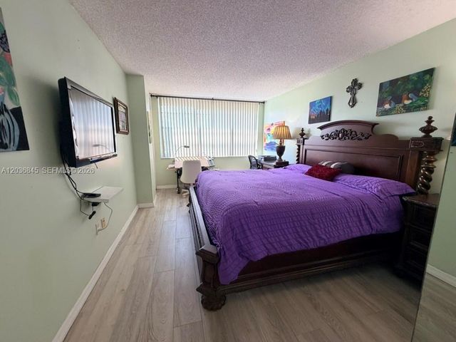 1400 Saint Charles Pl 701, Pembroke Pines, FL 33026