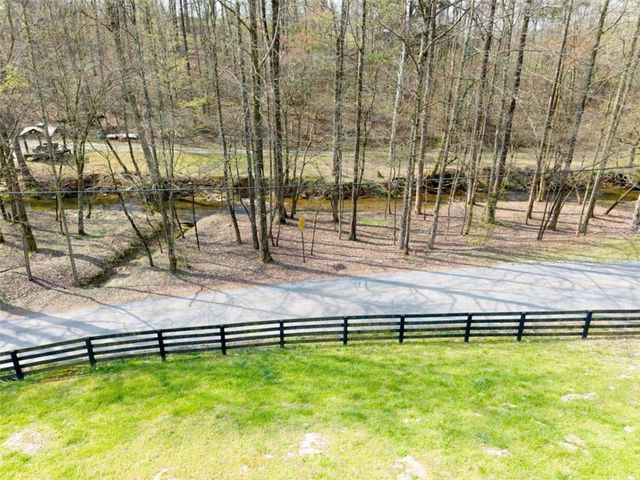1420 Henry Evans Road, Ellijay, GA 30540