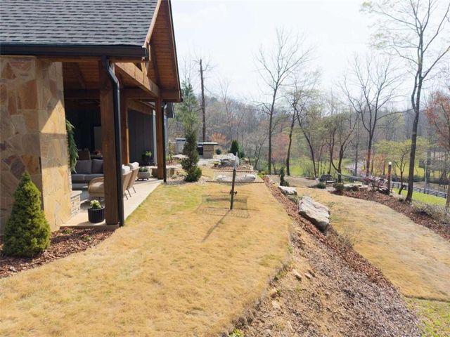 1420 Henry Evans Road, Ellijay, GA 30540