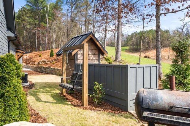 1420 Henry Evans Road, Ellijay, GA 30540
