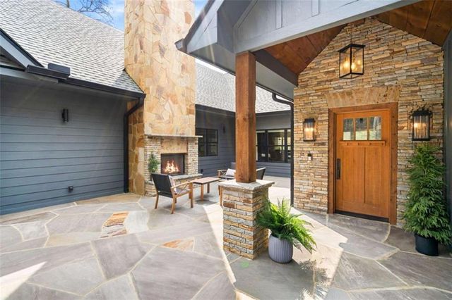 1420 Henry Evans Road, Ellijay, GA 30540