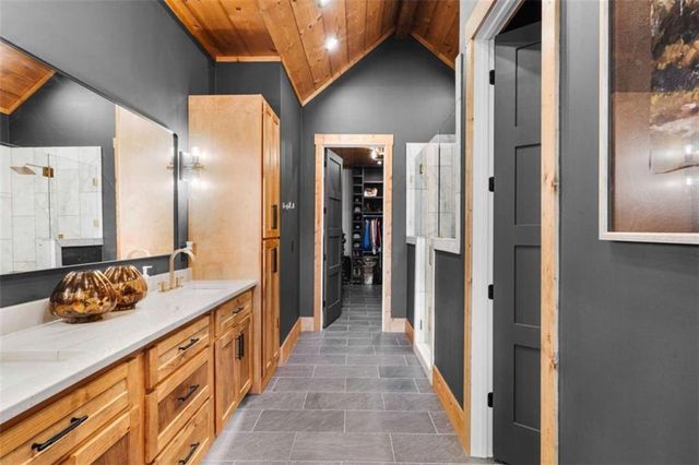 1420 Henry Evans Road, Ellijay, GA 30540