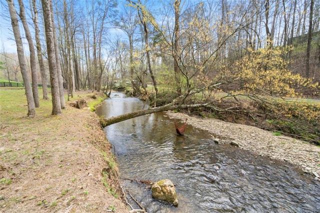 1420 Henry Evans Road, Ellijay, GA 30540