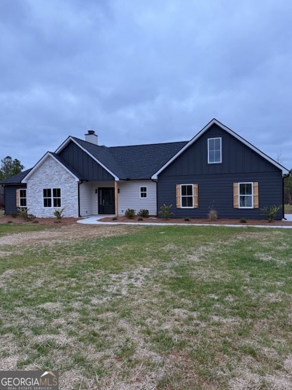 603 Silver Dollar Road, Barnesville, GA 30204