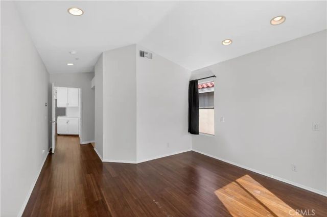 829 Calle La Primavera, Glendale, CA 91208