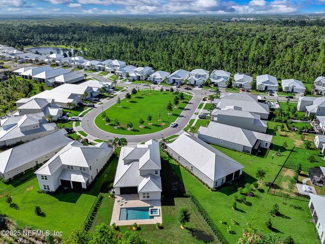 76 TAHITI Cove, St. Johns, FL 32259