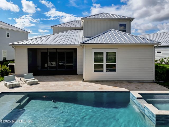 76 TAHITI Cove, St. Johns, FL 32259