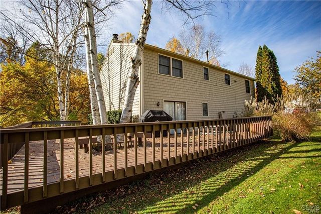 8786 Pasture Gate Lane, Lysander, NY 13027