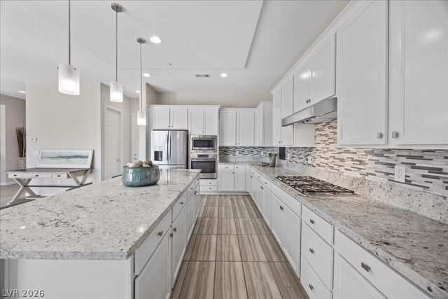 13 Scenic Terrain Avenue, Henderson, NV 89011