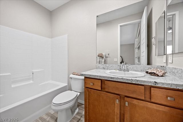 13 Scenic Terrain Avenue, Henderson, NV 89011