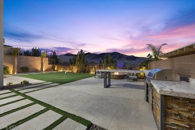 13 Scenic Terrain Avenue, Henderson, NV 89011