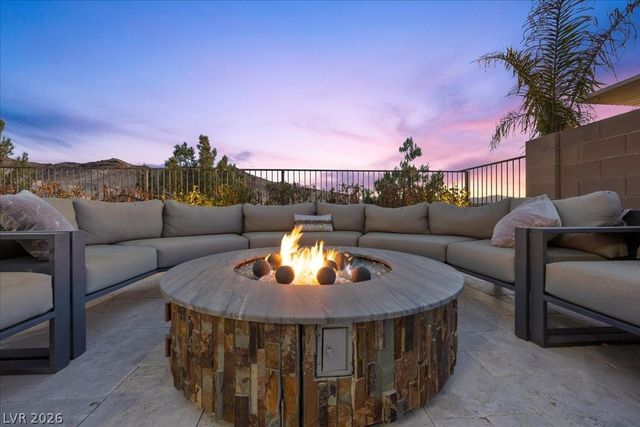 13 Scenic Terrain Avenue, Henderson, NV 89011