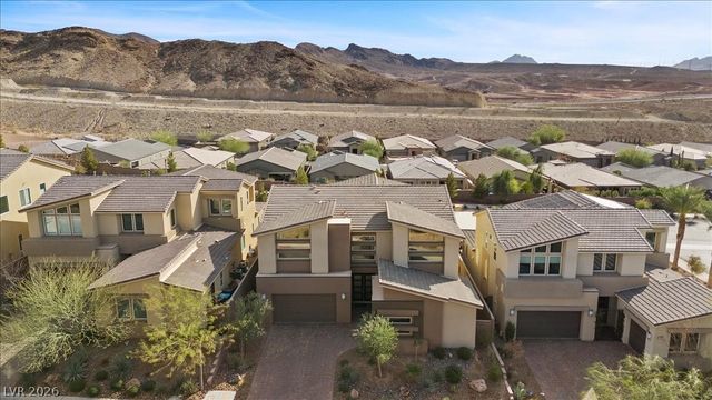 13 Scenic Terrain Avenue, Henderson, NV 89011