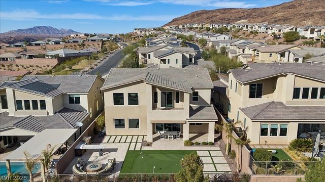 13 Scenic Terrain Avenue, Henderson, NV 89011