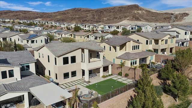 13 Scenic Terrain Avenue, Henderson, NV 89011