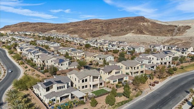 13 Scenic Terrain Avenue, Henderson, NV 89011