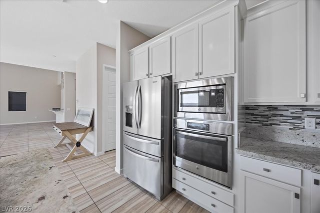 13 Scenic Terrain Avenue, Henderson, NV 89011