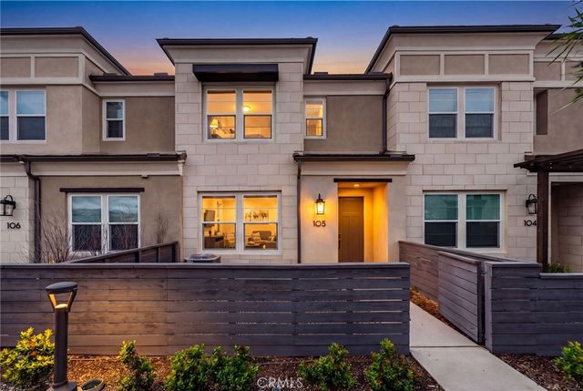 1218 Sunrise View 105, San Marcos, CA 92078