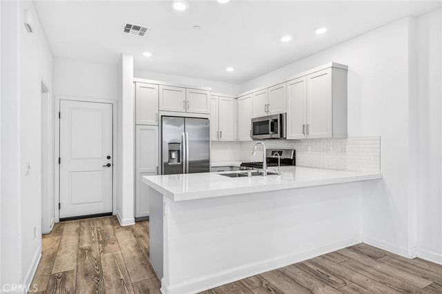 1218 Sunrise View 105, San Marcos, CA 92078