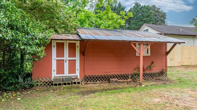 2212 Acme Road, Belmont, NC 28012