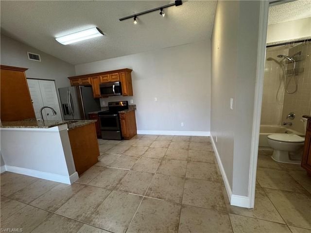 2226 Arbour Walk CIR # 1926, Naples, FL 34109