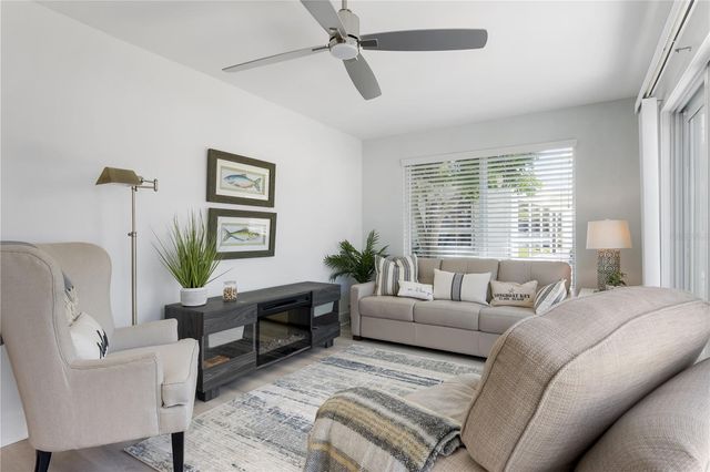 524 SPANISH DRIVE S 125, Longboat Key, FL 34228
