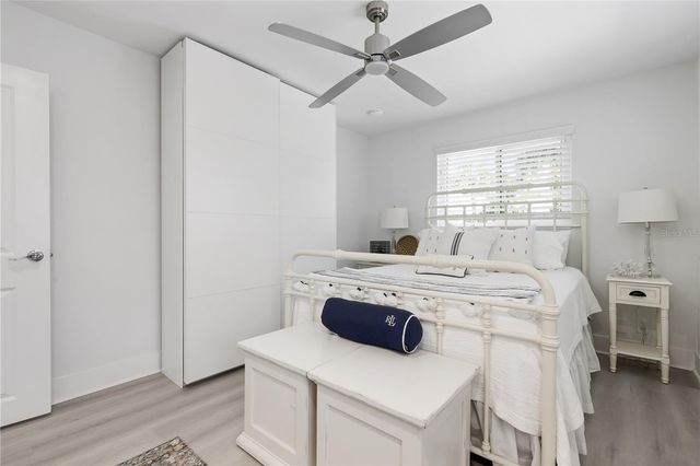524 SPANISH DRIVE S 125, Longboat Key, FL 34228