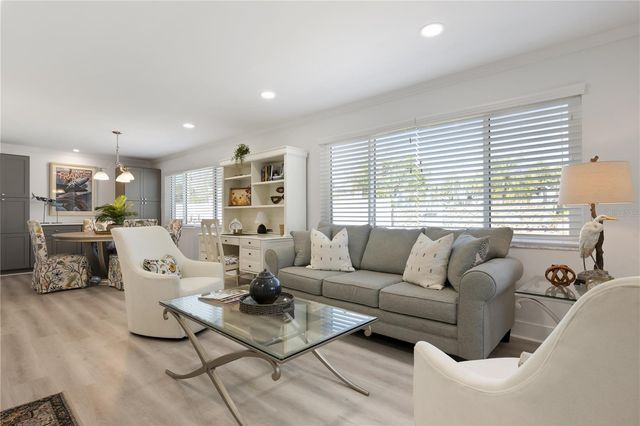 524 SPANISH DRIVE S 125, Longboat Key, FL 34228
