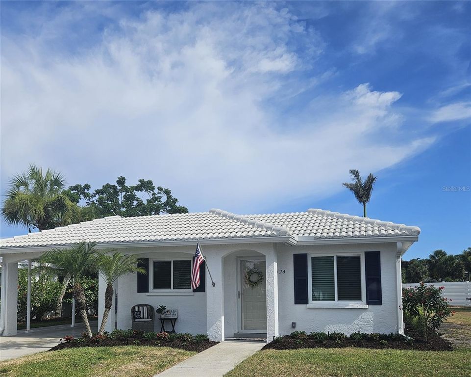 524 SPANISH DRIVE S 125, Longboat Key, FL 34228