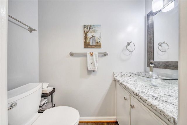 390 Tinkerview DR, Cloverdale, VA 24077