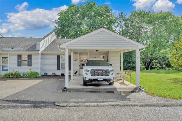 390 Tinkerview DR, Cloverdale, VA 24077