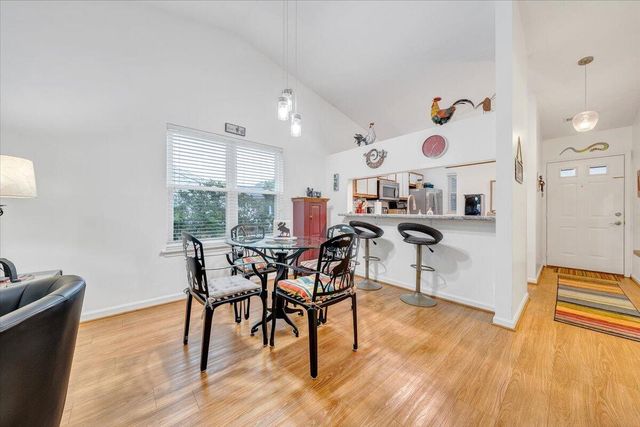 390 Tinkerview DR, Cloverdale, VA 24077