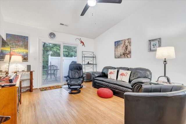 390 Tinkerview DR, Cloverdale, VA 24077