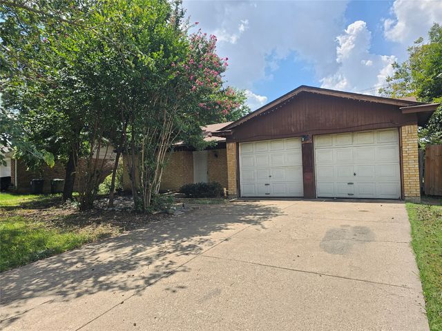 1604 Homemaker Hills Drive, Arlington, TX 76010