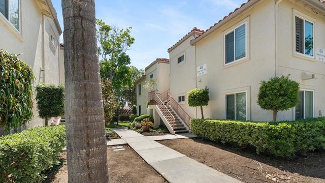 415 Stoney Point Way 106, Oceanside, CA 92058