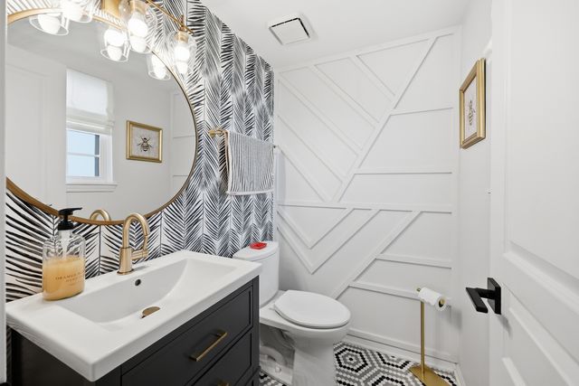 1268 Spaulding Road, Bartlett, IL 60103