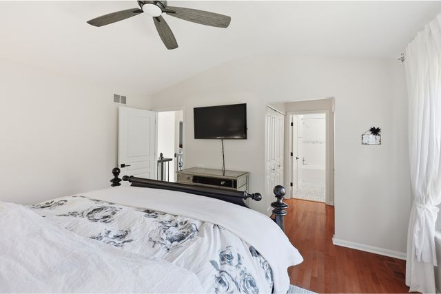 1268 Spaulding Road, Bartlett, IL 60103