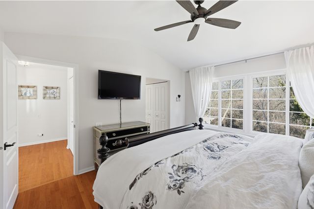 1268 Spaulding Road, Bartlett, IL 60103