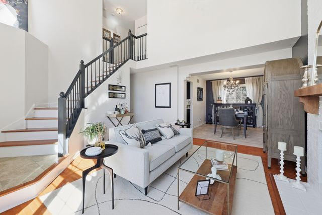 1268 Spaulding Road, Bartlett, IL 60103