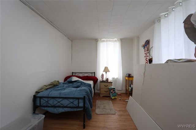 955 Niagara Avenue, Niagara Falls, NY 14305