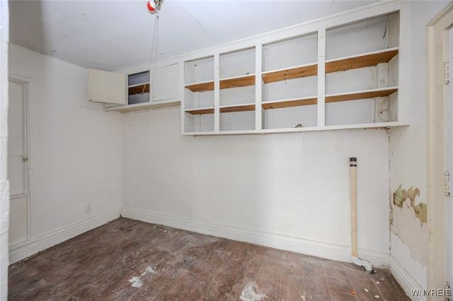 955 Niagara Avenue, Niagara Falls, NY 14305