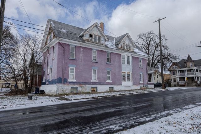 955 Niagara Avenue, Niagara Falls, NY 14305