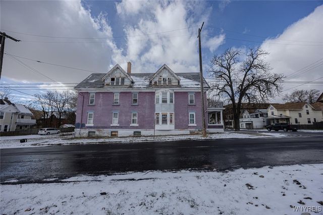 955 Niagara Avenue, Niagara Falls, NY 14305