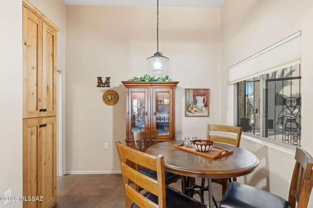 2541 S Pecan Valley Place, Green Valley, AZ 85614