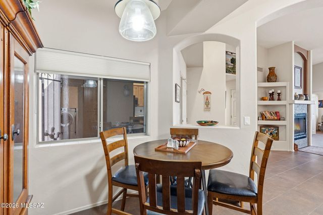 2541 S Pecan Valley Place, Green Valley, AZ 85614