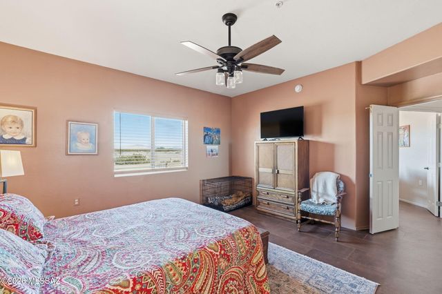 2541 S Pecan Valley Place, Green Valley, AZ 85614