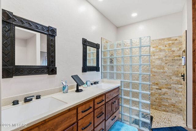 2541 S Pecan Valley Place, Green Valley, AZ 85614