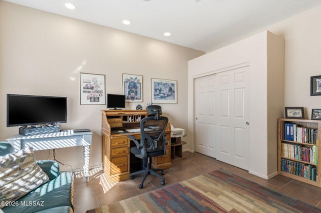 2541 S Pecan Valley Place, Green Valley, AZ 85614