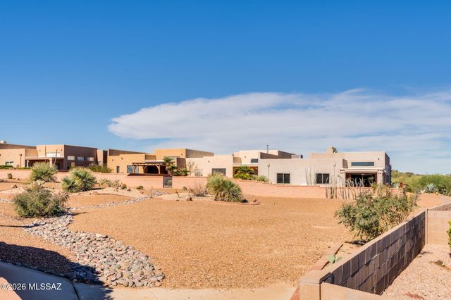 2541 S Pecan Valley Place, Green Valley, AZ 85614